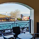 Seaview Bg Front Apartment *