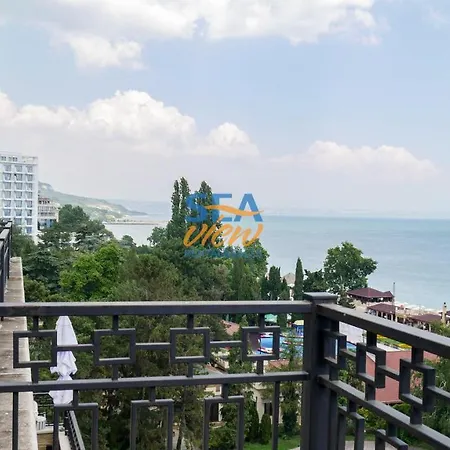 Seaview Bg Front