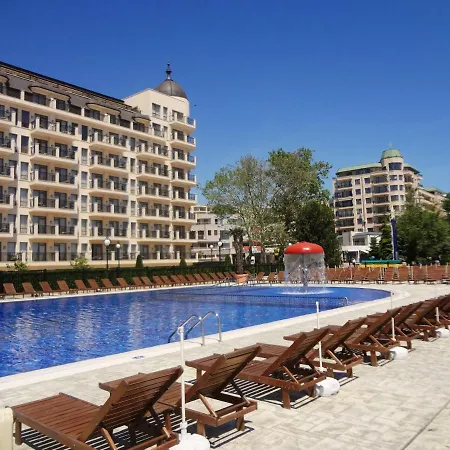 Lejlighed Seaview Bg Front Golden Sands